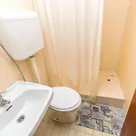 Apartment And Rooms Angela Apartman Vela Luka