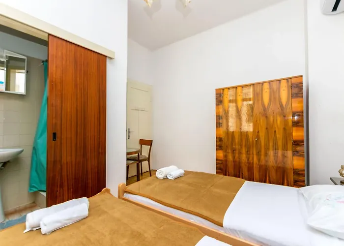 And Angela Appartement *