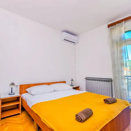 Apartman Apartment And Rooms Angela Vela Luka