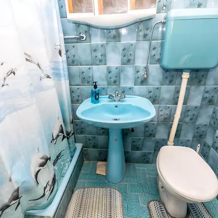 And Angela * Vela Luka