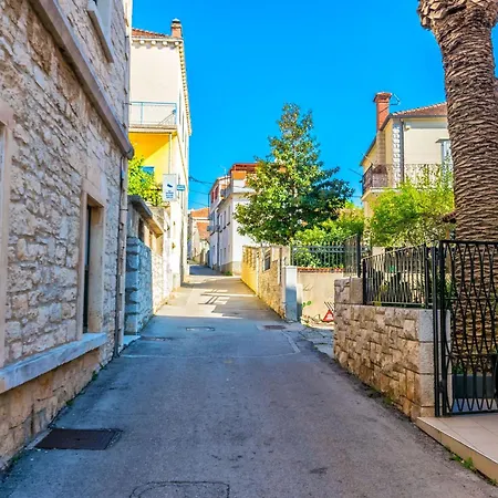 And Angela Vela Luka