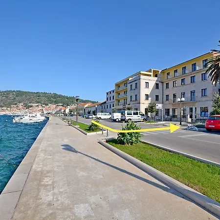 And Angela Апартаменты