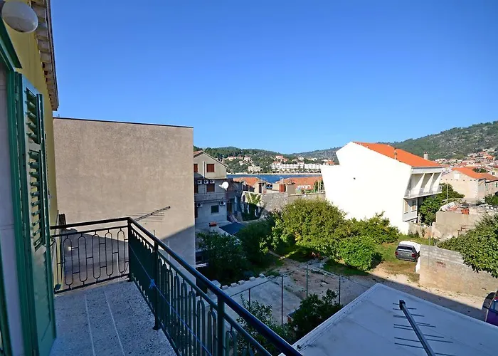 And Angela Vela Luka